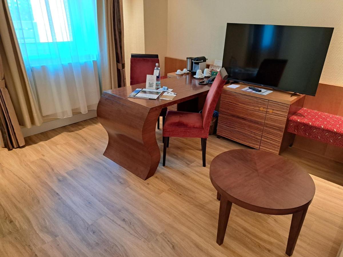 Hotel Heide Kroepke Essel Екстер'єр фото